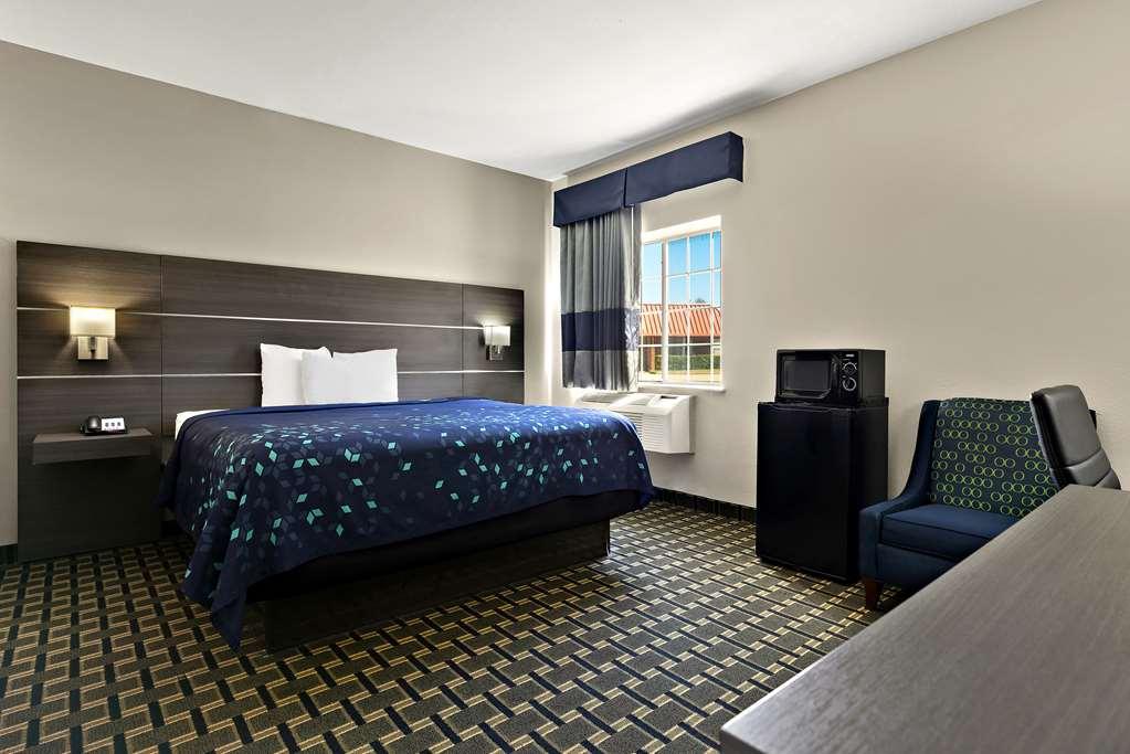 Surestay Plus Hotel By Best Western Tulsa East Δωμάτιο φωτογραφία