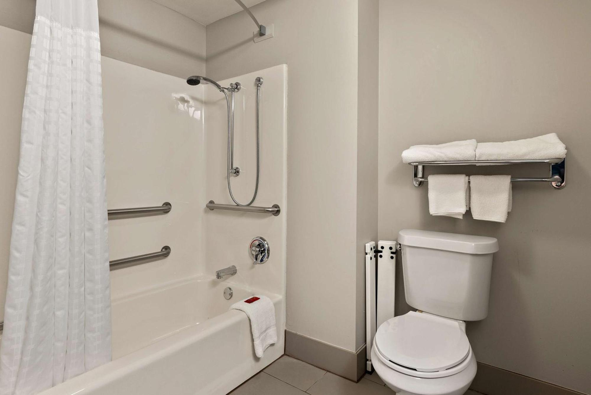 Surestay Plus Hotel By Best Western Tulsa East Εξωτερικό φωτογραφία