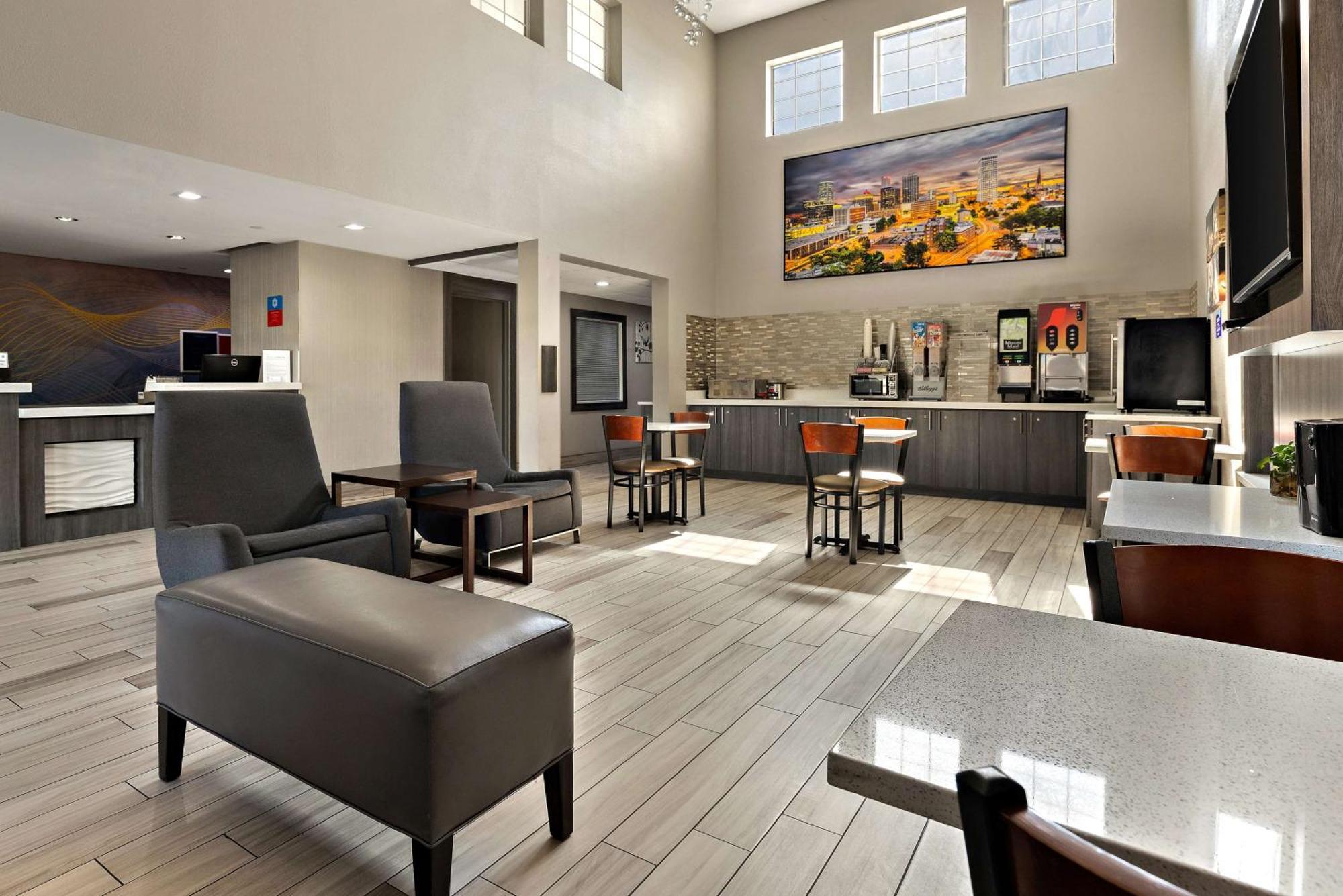 Surestay Plus Hotel By Best Western Tulsa East Εξωτερικό φωτογραφία