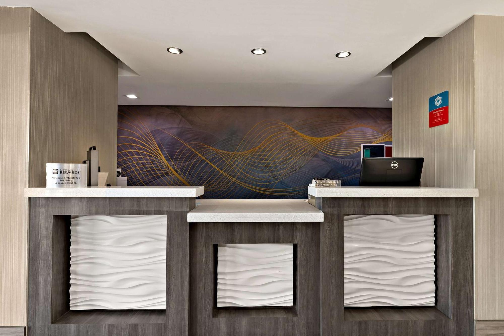 Surestay Plus Hotel By Best Western Tulsa East Εξωτερικό φωτογραφία